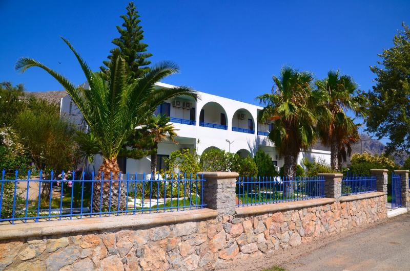 Nitsa'S Apartments Tilos Exterior photo